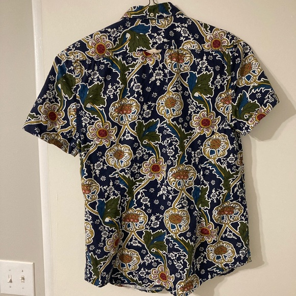 ASOS Men’s Blue Paisley Shirt Size Medium - Picture 3 of 3